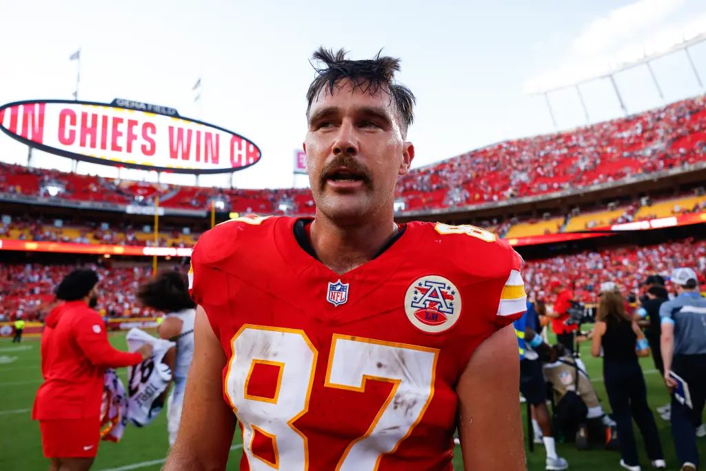 Cover Image for Taylor Swift MIA During Travis Kelce’s Chiefs vs. Falcons Showdown—What Happened?